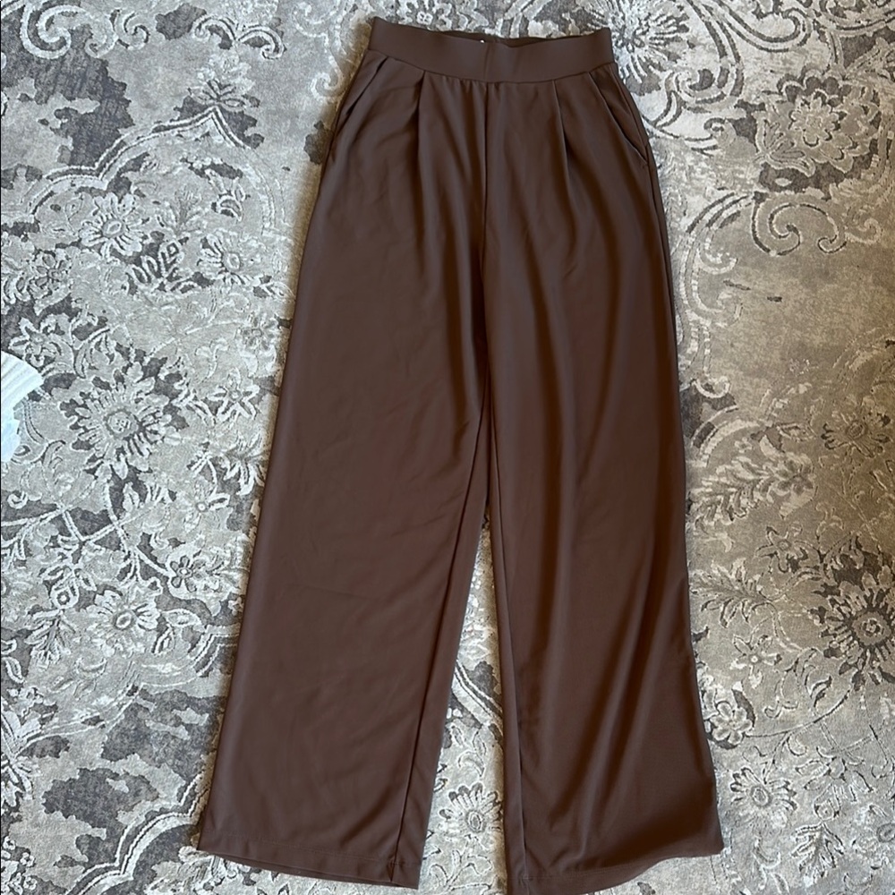 Halara Wide Leg Pant